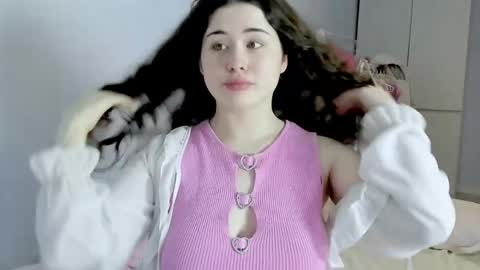 My name is Chloe Like my broadcast pls online show from 05/27/26, 07:16