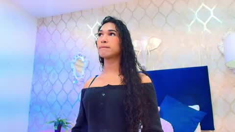 Chloe  online show from 02/09/26, 12:09