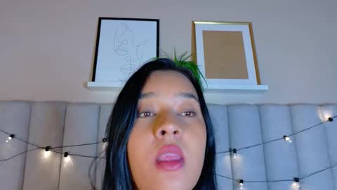 C H L O E  online show from 03/02/26, 05:08