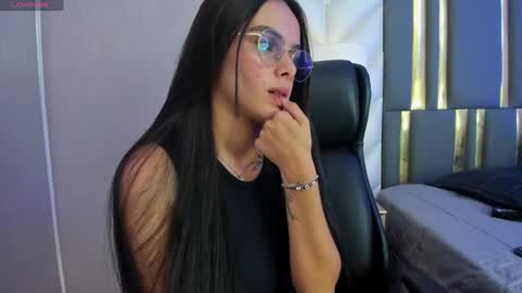  Chloe Harper  online show from 04/19/26, 06:10