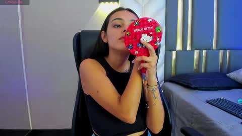  Chloe Harper  online show from 04/23/26, 12:29