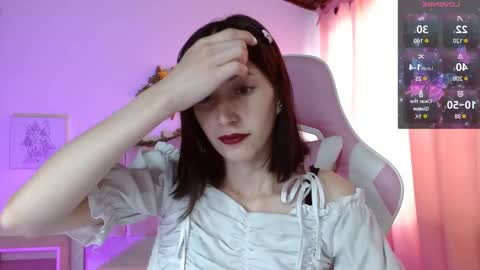 Snapshot of chloejohnsoon chatting on 12/29/24, 01:17 Chloe online show from 12/29/24, 01:17