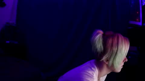 Chloekissxo online show from 11/06/25, 02:34