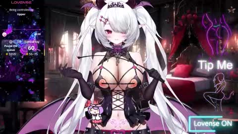 Snapshot of chloelabelle chatting on 10/04/25, 01:14 Chole online show from 10/04/25, 01:14