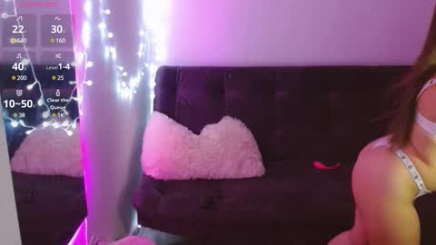 chloelopez_ online show from 12/11/24, 01:05