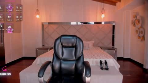 Chloe  OF chloemanson online show from 12/03/24, 07:33