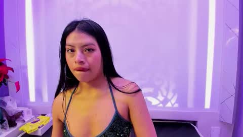 ChloeSignup For Free  Join my Fan Club online show from 03/26/26, 02:50
