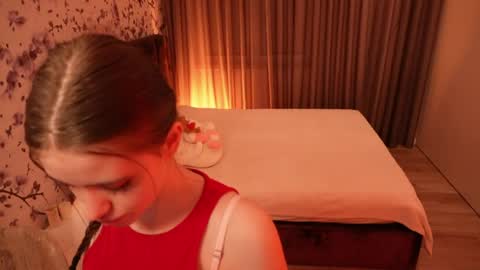 Chloe online show from 05/22/26, 08:14
