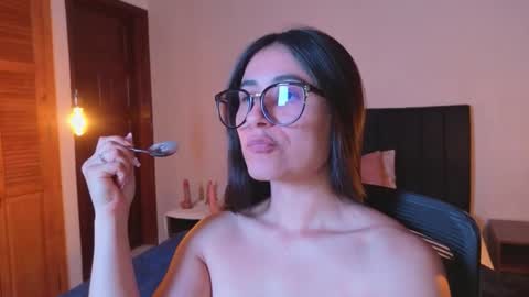 ChloeTurner  online show from 02/27/26, 09:37