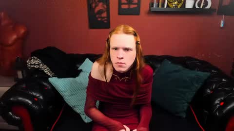 Chloe online show from 05/18/26, 12:22