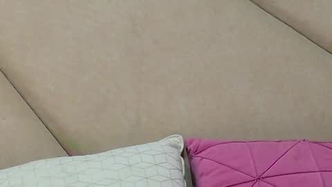 Chloe Vee online show from 11/23/25, 05:40