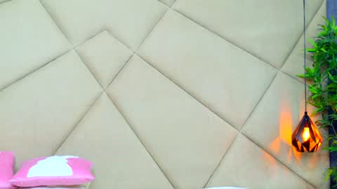 Snapshot of chloevee chatting on 07/25/26, 04:43 Chloe Vee online show from 07/25/26, 04:43
