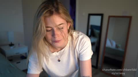 Chloe  online show from 12/03/24, 07:44