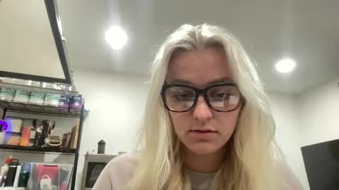 Chloe Babe online show from 01/08/26, 08:27