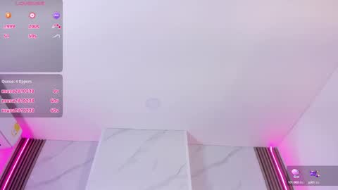 Snapshot of chlooee_ chatting on 02/20/25, 04:50 Chlooe online show from 02/20/25, 04:50