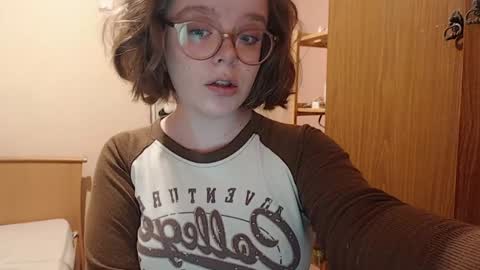 Snapshot of chmiri chatting on 01/08/25, 05:37 chmiri online show from 01/08/25, 05:37