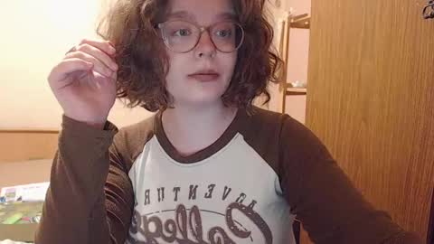 Snapshot of chmiri chatting on 02/24/25, 02:26 chmiri online show from 02/24/25, 02:26