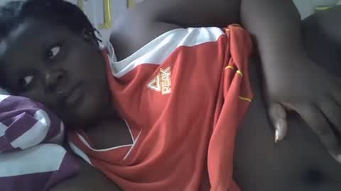 Paula online show from 06/18/26, 05:41