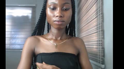 choco_petitqueen online show from 11/29/25, 08:06