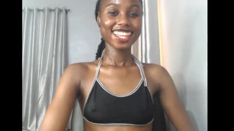 choco_petitqueen online show from 04/05/26, 08:00