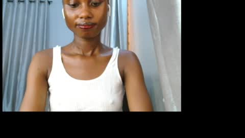 choco_petitqueen online show from 04/18/26, 08:07