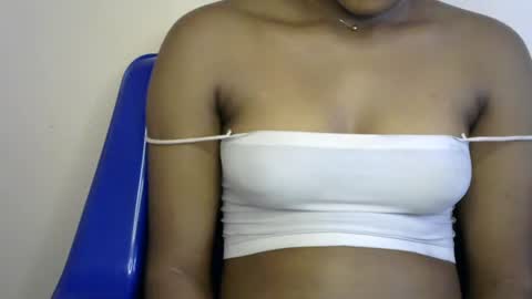 Snapshot of choco_slut7 chatting on 07/25/26, 05:43 HotChocolate online show from 07/25/26, 05:43