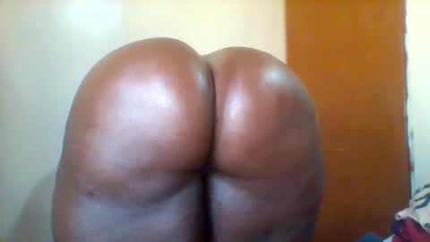 chocobabe002 online show from 09/13/25, 07:19