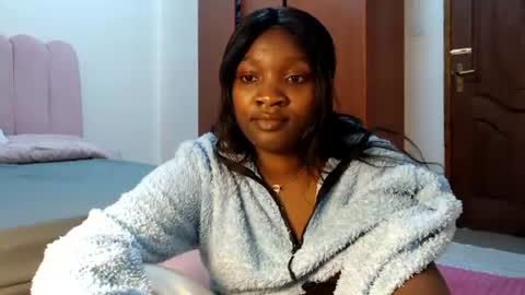 Snapshot of chocolate_desiree chatting on 06/22/26, 09:50 Lofti online show from 06/22/26, 09:50