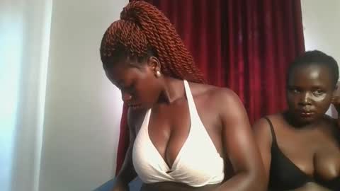 Snapshot of chocolate_iva chatting on 09/13/25, 11:32 Iva online show from 09/13/25, 11:32