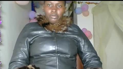 Snapshot of chocolate_sabrina24 chatting on 12/20/25, 07:10 chocolate sabrina24 online show from 12/20/25, 07:10