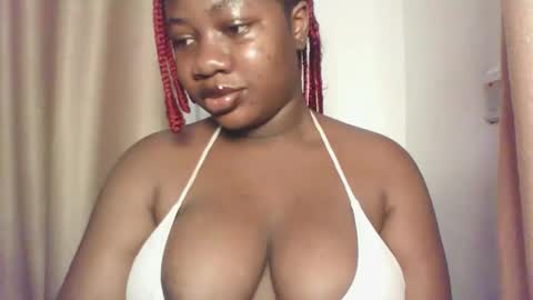 chocolateassgirl61 online show from 12/16/25, 08:30