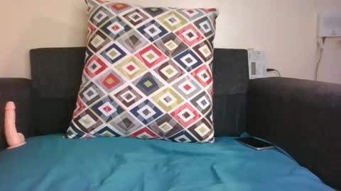 chocolatebby90 online show from 11/30/25, 12:36