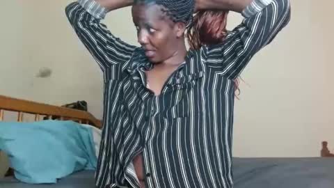 chocolatebony_ online show from 03/23/26, 11:36