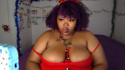Snapshot of chocolatebunnyxx69 chatting on 12/24/24, 03:38 Melina online show from 12/24/24, 03:38
