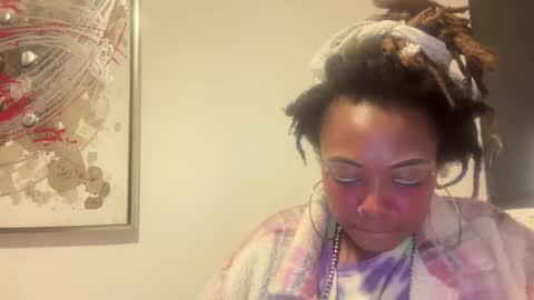 Snapshot of chocolatecakequeen chatting on 11/29/25, 02:58 ChocolateCakeQueen online show from 11/29/25, 02:58
