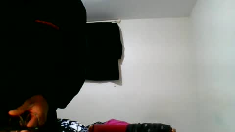 Chocolatinhermoso online show from 01/04/25, 12:27