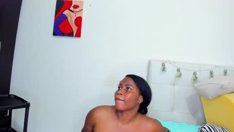 Snapshot of chocoo_dessert chatting on 01/21/25, 07:47   online show from 01/21/25, 07:47