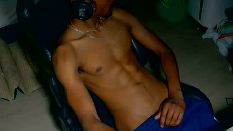 Groovysmile online show from 06/25/26, 08:08