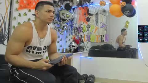 Chorey Thaylor online show from 10/28/25, 12:09