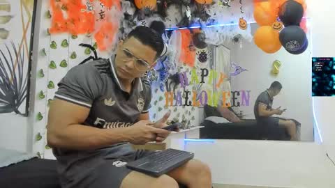 Chorey Thaylor online show from 11/02/25, 02:30