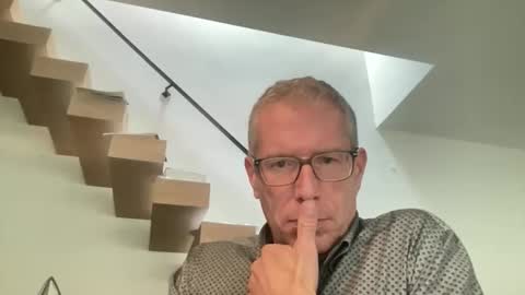 choupipat1 online show from 10/10/25, 12:48