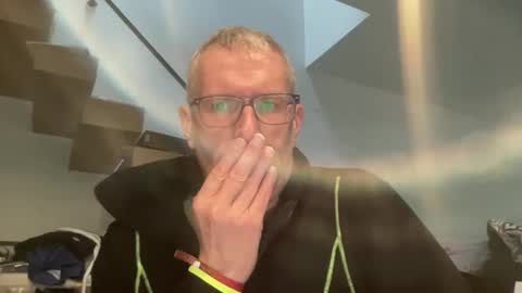 choupipat1 online show from 03/10/26, 07:35