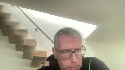 choupipat1 online show from 03/15/26, 12:44