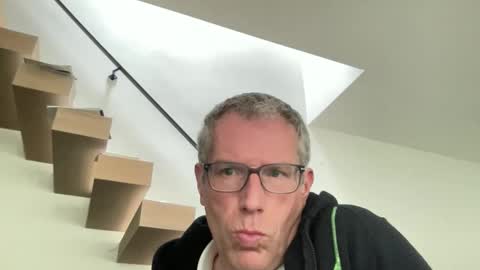 choupipat1 online show from 04/17/26, 11:35