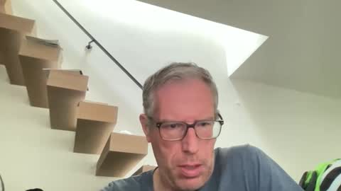 choupipat1 online show from 04/20/26, 08:06