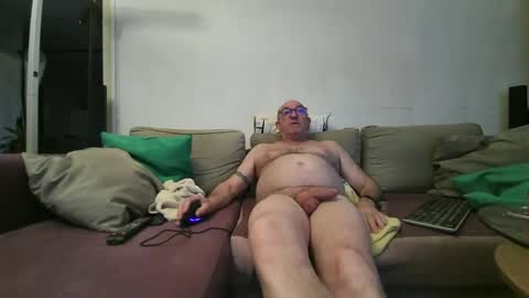 chrichrix38 online show from 03/22/26, 04:43