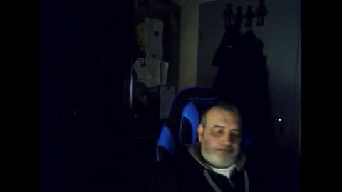 Snapshot of chris250268 chatting on 03/13/26, 04:52 Chris online show from 03/13/26, 04:52