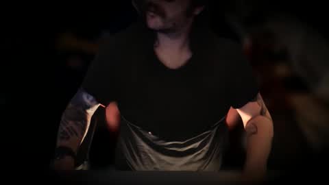 Chris online show from 04/22/26, 04:48