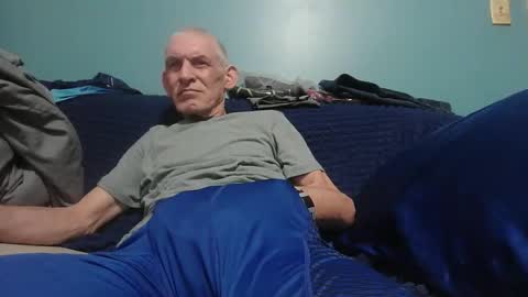 chris526520 online show from 02/28/26, 05:03