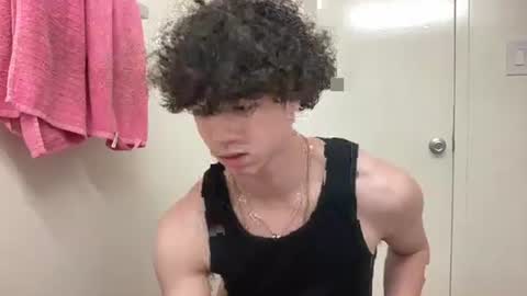 chris_baker1 online show from 04/20/26, 02:14